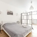 Rishelye Aparthotel